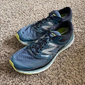 New Balance Fresh Foam 1080 V7 Running Shoes Men’s Size 15D